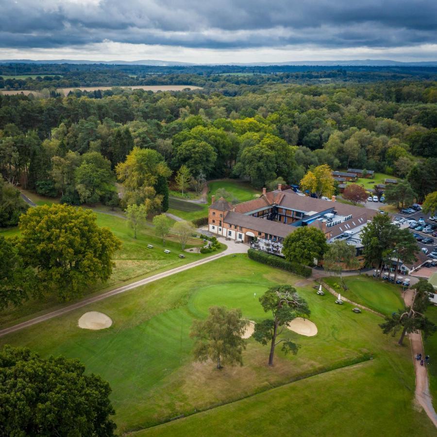Cottesmore Hotel Golf & Country Club Crawley  Extérieur photo