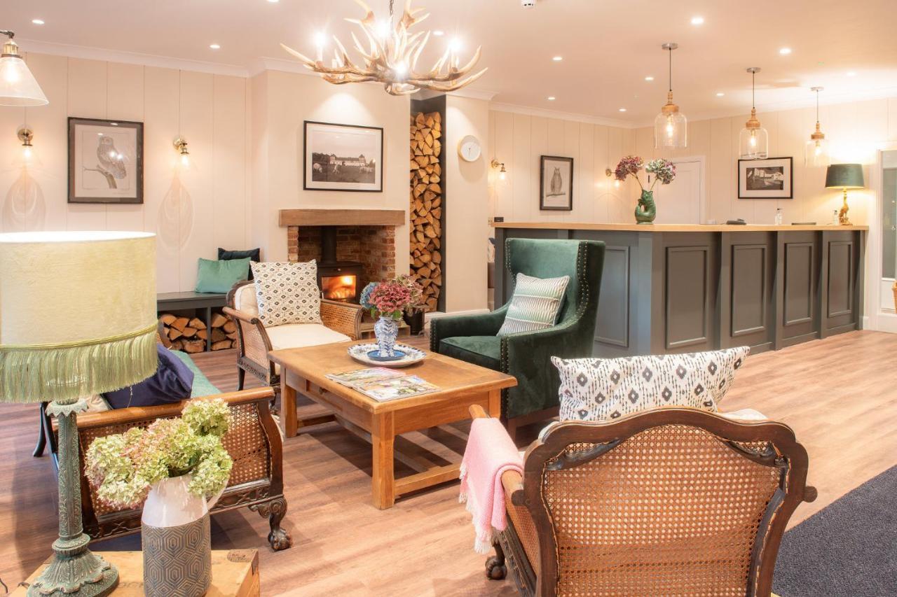 Cottesmore Hotel Golf & Country Club Crawley  Extérieur photo